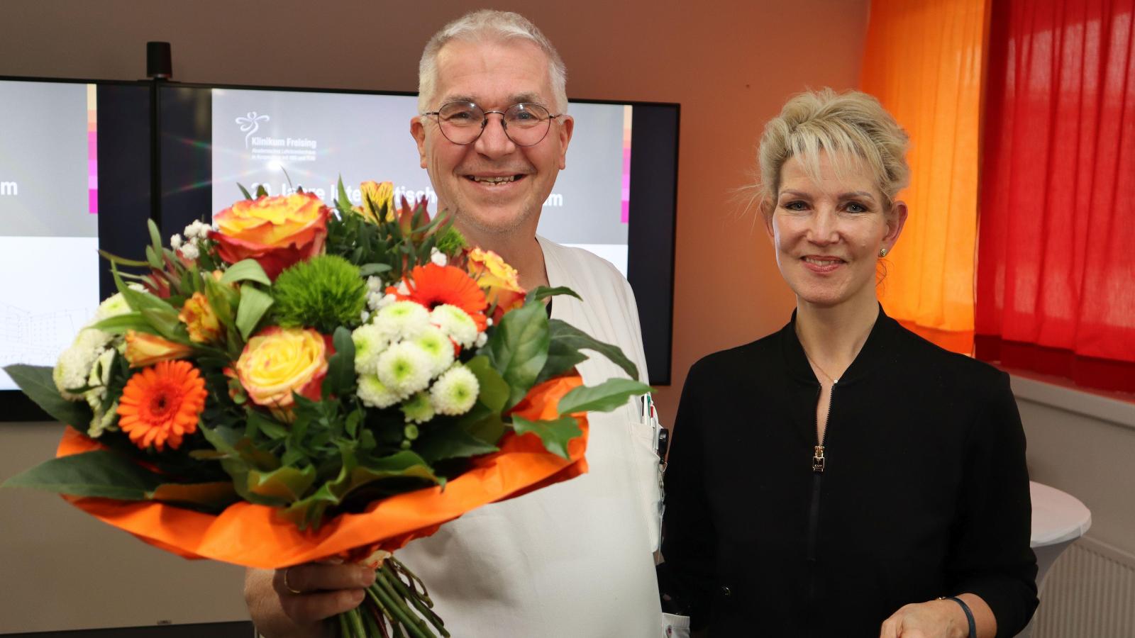 Klinikum-Freising-verabschiedet-Dr-Christoph-von-Schilling