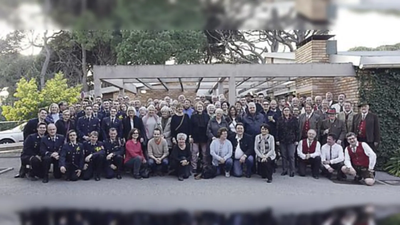 Überglücklich und voller neuer Eindrücke kamen die 100 Ottobrunner von ihrer Reise in die Partnerstadt Mandelieu La Napoule zurück.	 (Foto: VA)