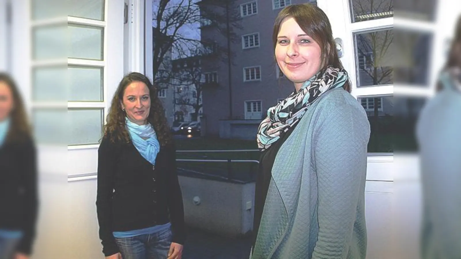 Der Nachbarschaftstreff am Walchenseeplatz hat eine neue Leitung: Birgit Flemisch (l.) löste Monika Thym (r.) Anfang Dezember ab.	 (Foto: HH)