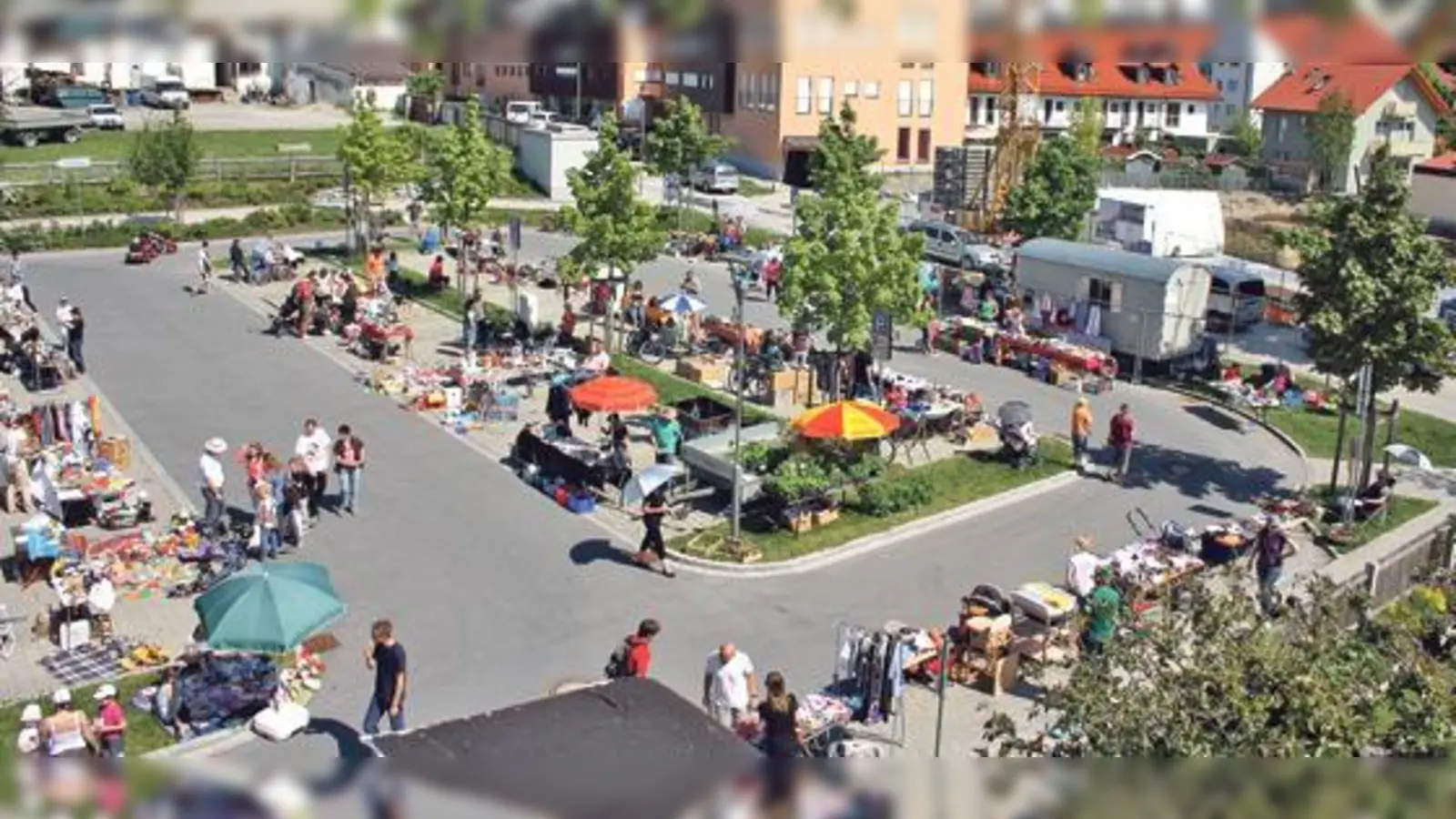 Gebrauchte Ware zu günstigen Preisen gibt es beim Flohmarkt in Grafing. 	 (Foto: VA)