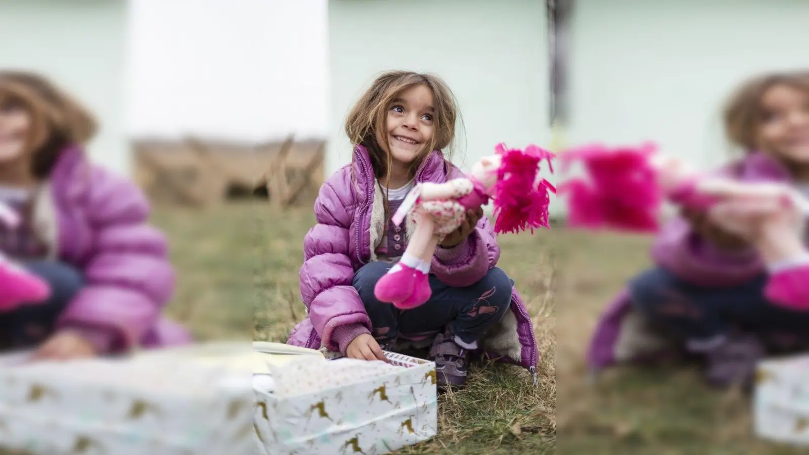 Geschenke der Aktion &amp;quot;Weihnachten im Schuhkarton&amp;quot; zaubern seit über 20 Jahren ein Lächeln ins Gesicht von Kindern. (Foto: Geschenke der Hoffnung)