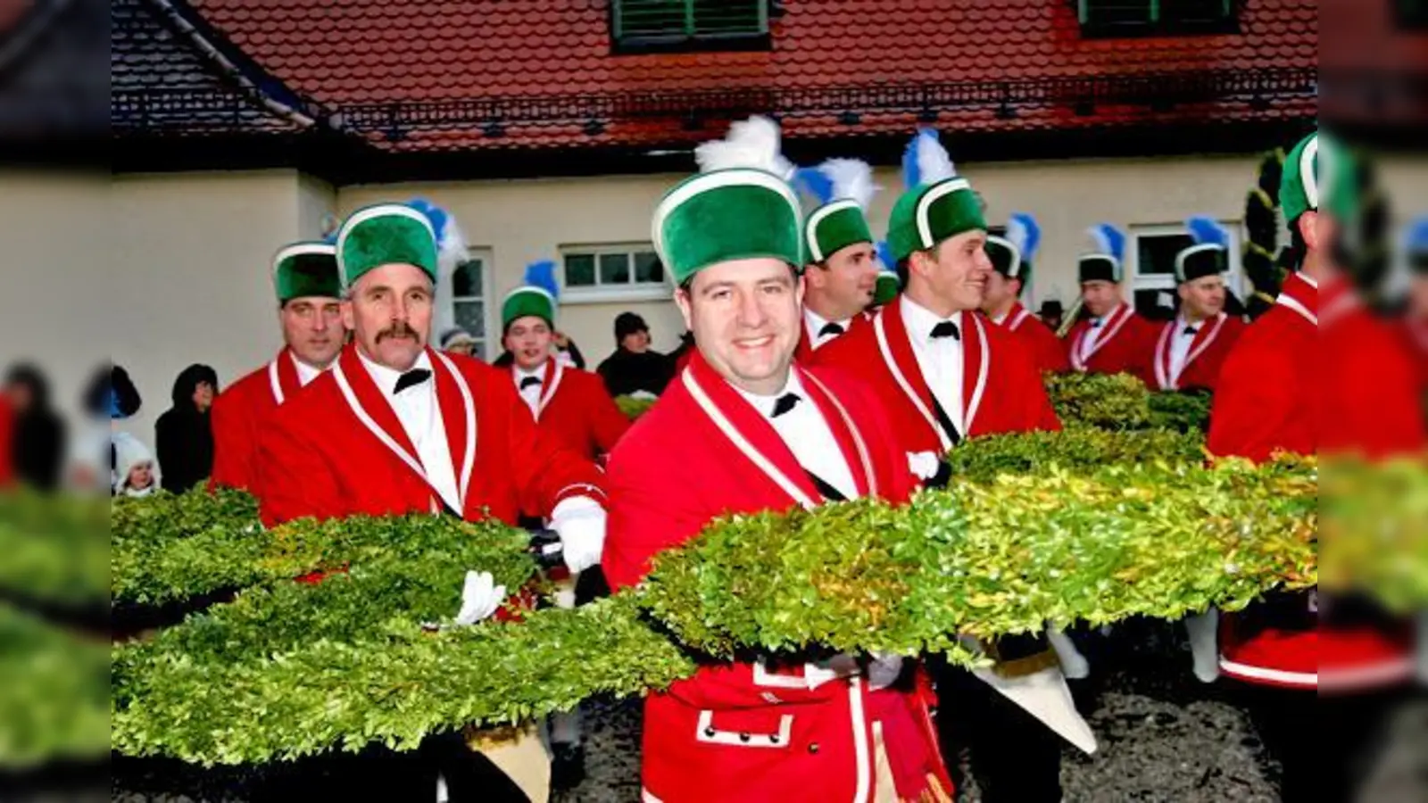 Die Schäffler tanzen alle sieben Jahre. Diese Tradition geht zurück in das Jahr 1517 und erinnert an die schlimme Pestepidemie. 	 (Foto: ws)