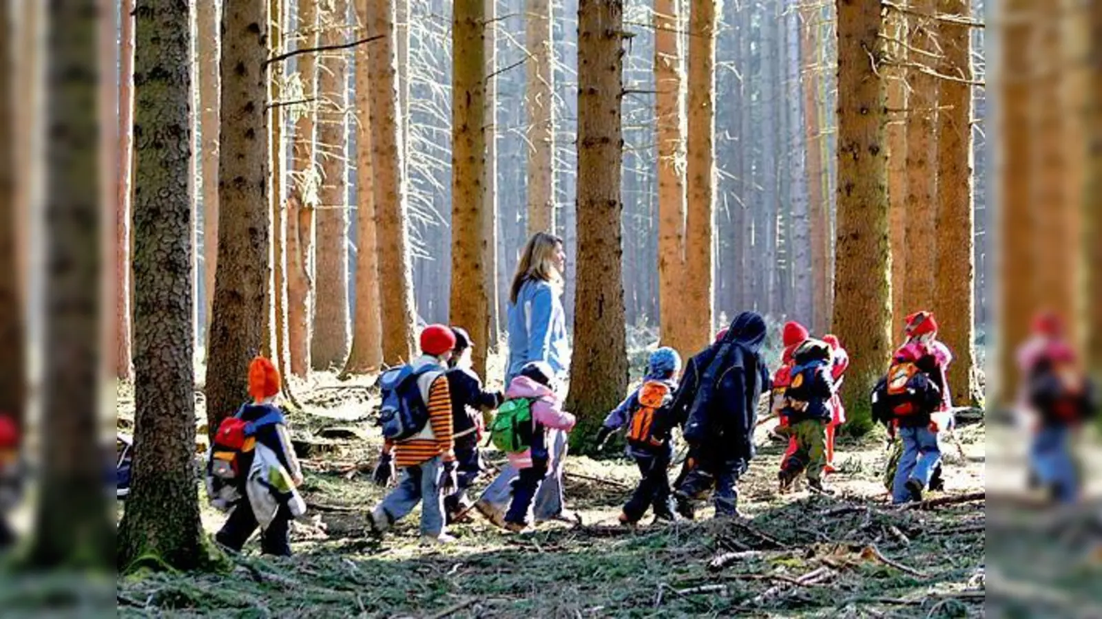 Die Kinder verbingen die meiste Zeit des Jahres draußen in der Natur. 	 (Foto: Waldkindergarten)