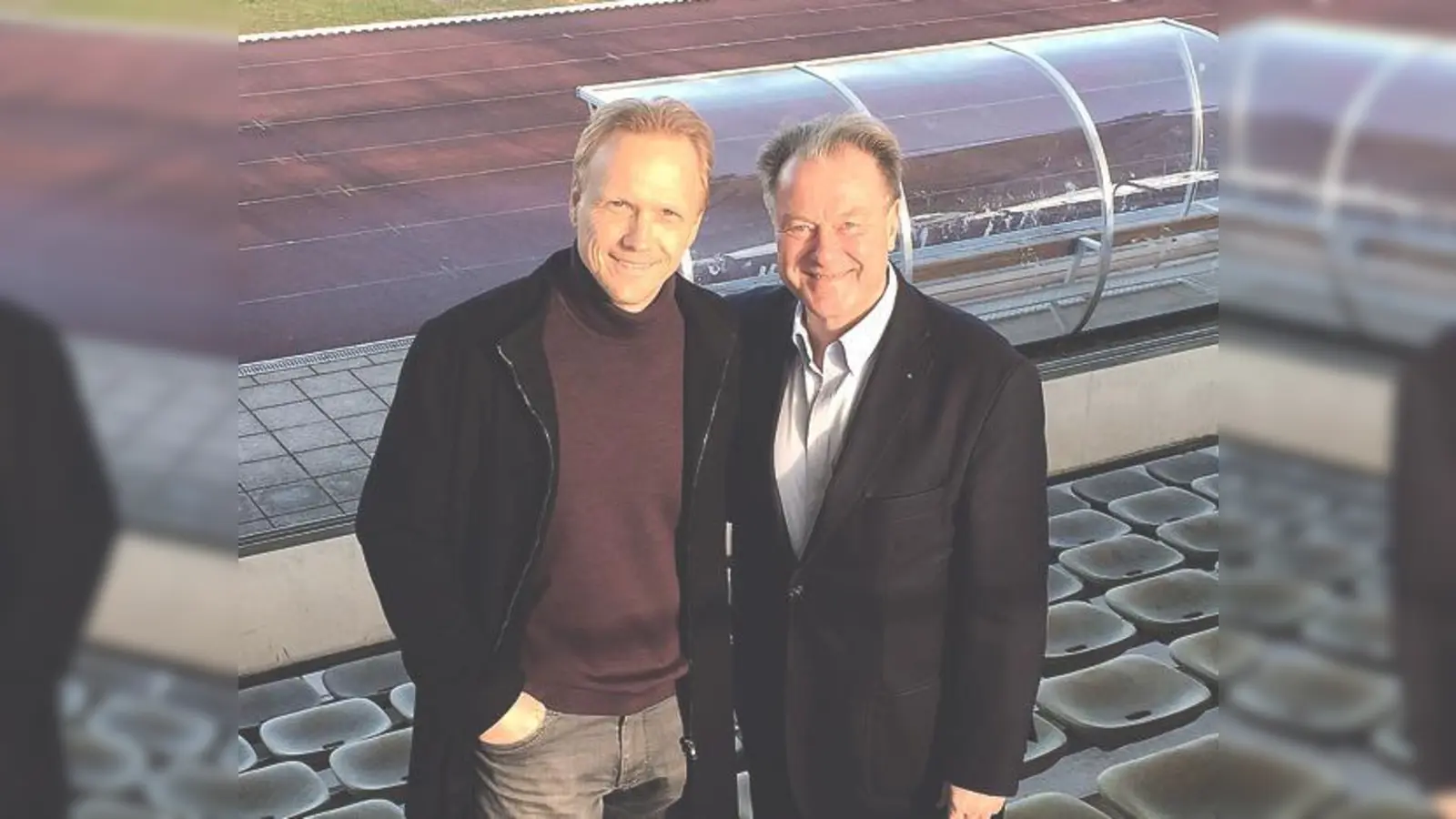 Rotary Club München-Harlaching Präsident, Dr. Frank Meik mit dem ehemaligen Nationalspieler Carsten Ramelow. Am Samstag, 4. Juni, wird für den guten Zweck im Stadion Vaterstetten gekickt.	 (Foto: VA)