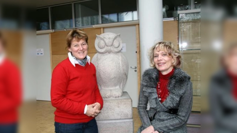 Karin Detsch als Sozialreferentin (links) und Gabriele Fink als Behindertenreferentin möchten künftig Bindeglied zwischen Gemeinde und Bedürftigen sein. (Foto: US)