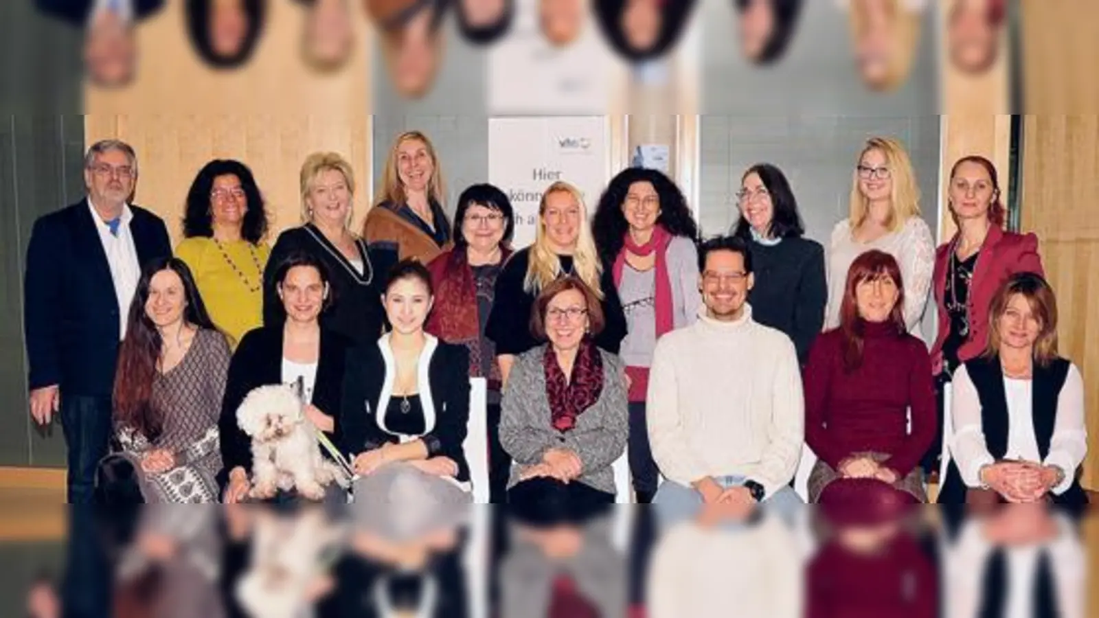 Das gesamte vhs Team hat wieder ein erfrischendes, interessantes und abwechslungsreiches Herbst-/Winterprogramm auf die Beine gestellt.	 (Foto: vhs)