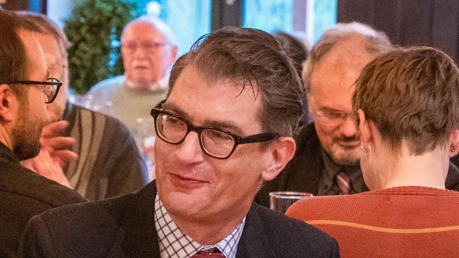 Raoul Koether wurde wieder zum Vorsitzenden der SPD Pasing gewählt. (Foto: Thomas Witzgall)