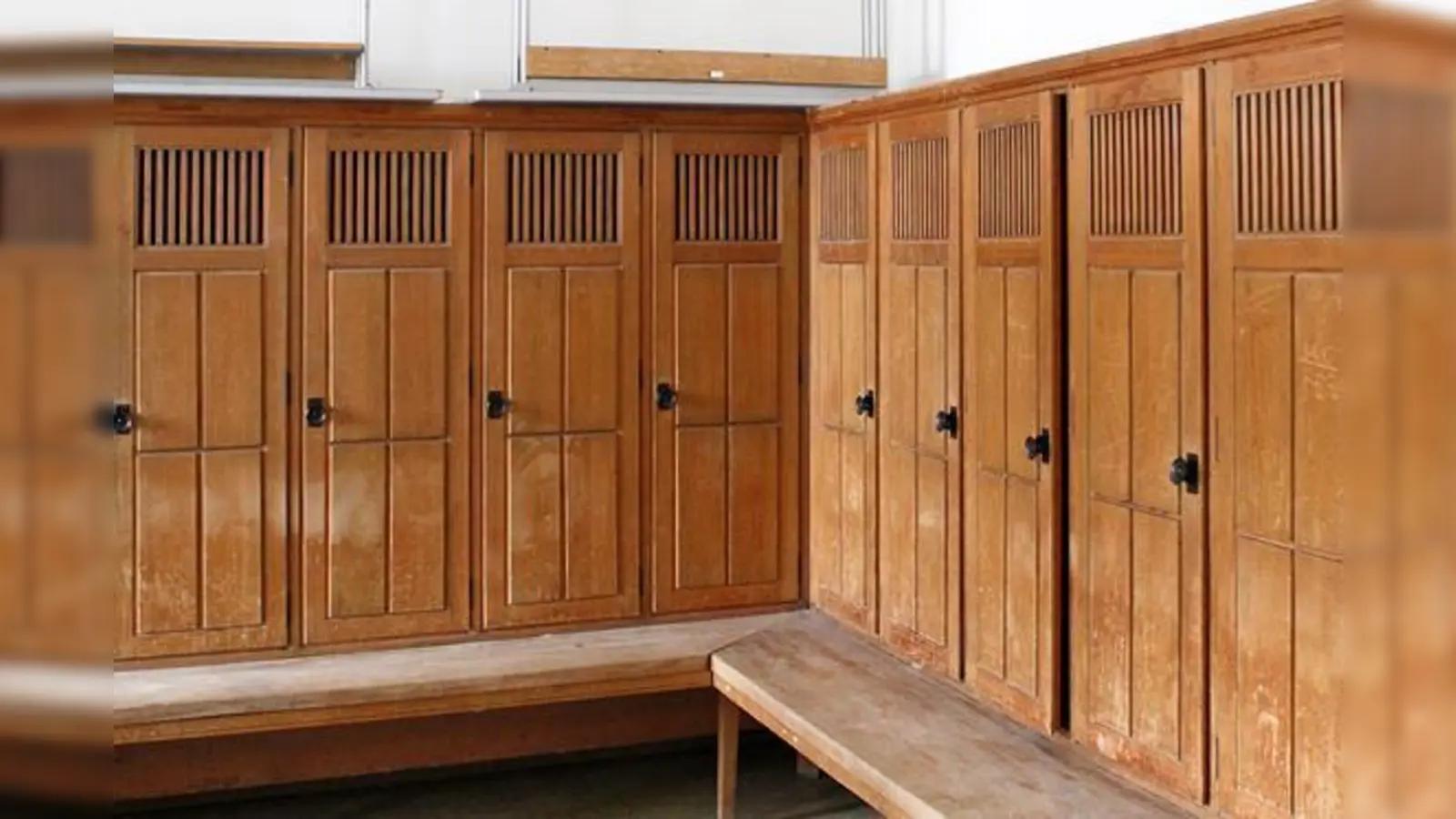 An der Schyrenwiese: Münchens älteste noch existierende Umkleidekabine.  (Foto: A. Wild)