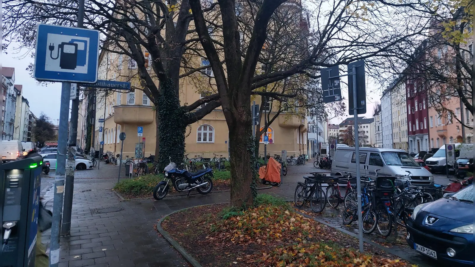 Ein Thema wird die geplante Umgestaltung des Schlotthauerplatzes sein. (Foto: bas)