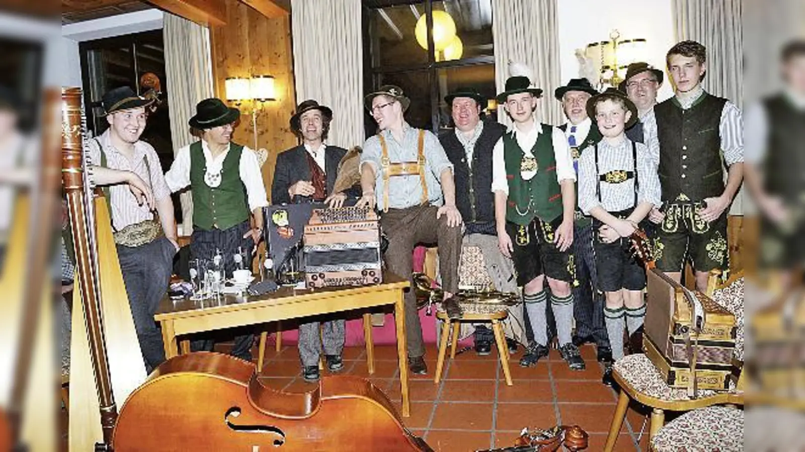 Der Jugend machte es sichtlich Spaß. Die Tradition lebt   was Wolfgang Schöningen freut. 	 (Foto: VA)