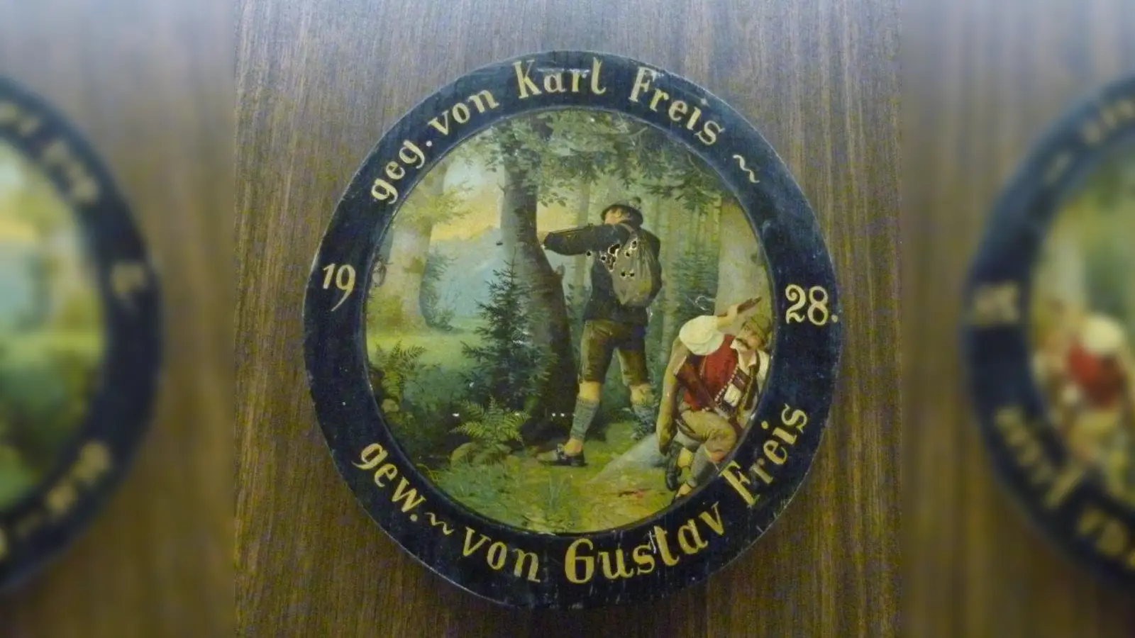 Eine der ältestes Schützenscheibe des Vereins aus dem Jahr 1928. (Foto: Schützenverein Eintracht Karlsfeld e.V.)