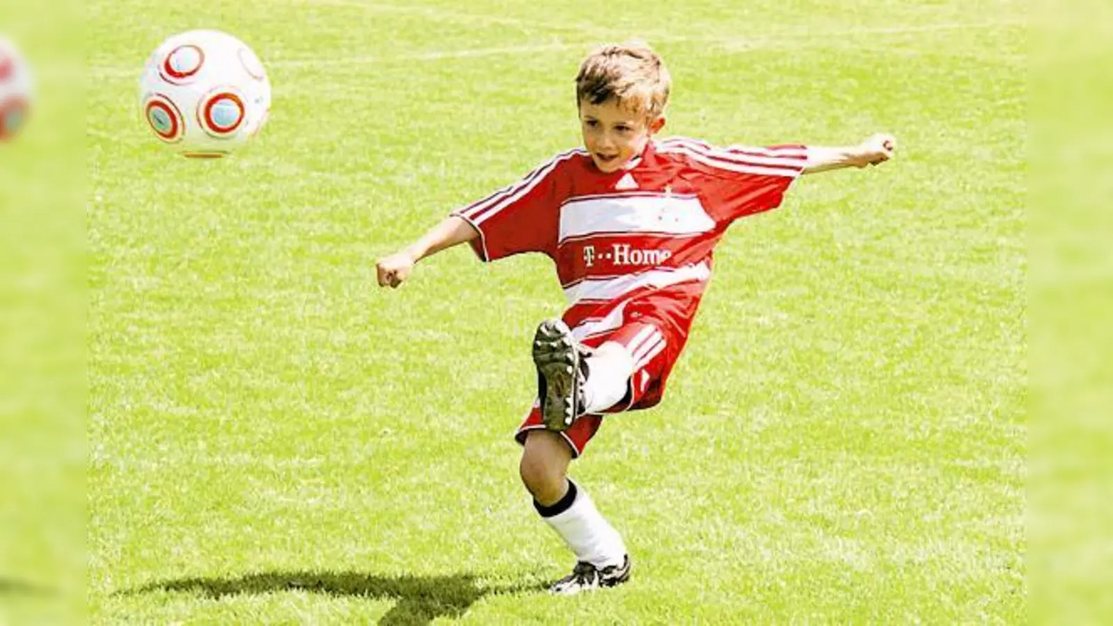 Das Fußballcamp richtet sich an Mädchen und Jungen zwischen sechs und 15 Jahren.	 (Foto: Verein)