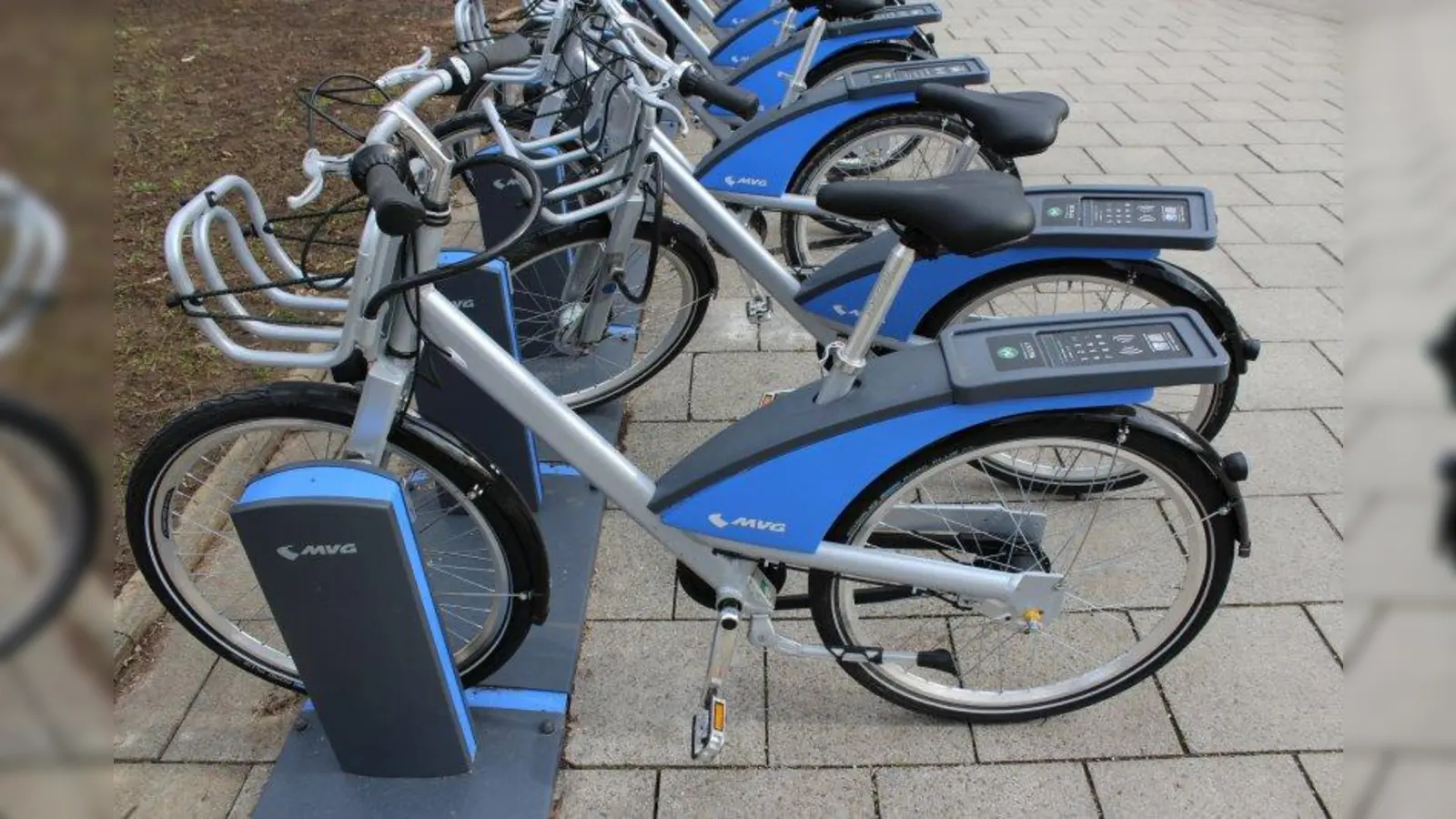 Die Fahrflotte, die man in München mieten kann, soll vom Zweirad auf das Dreirad ausgeweitet werden (Foto: sb)