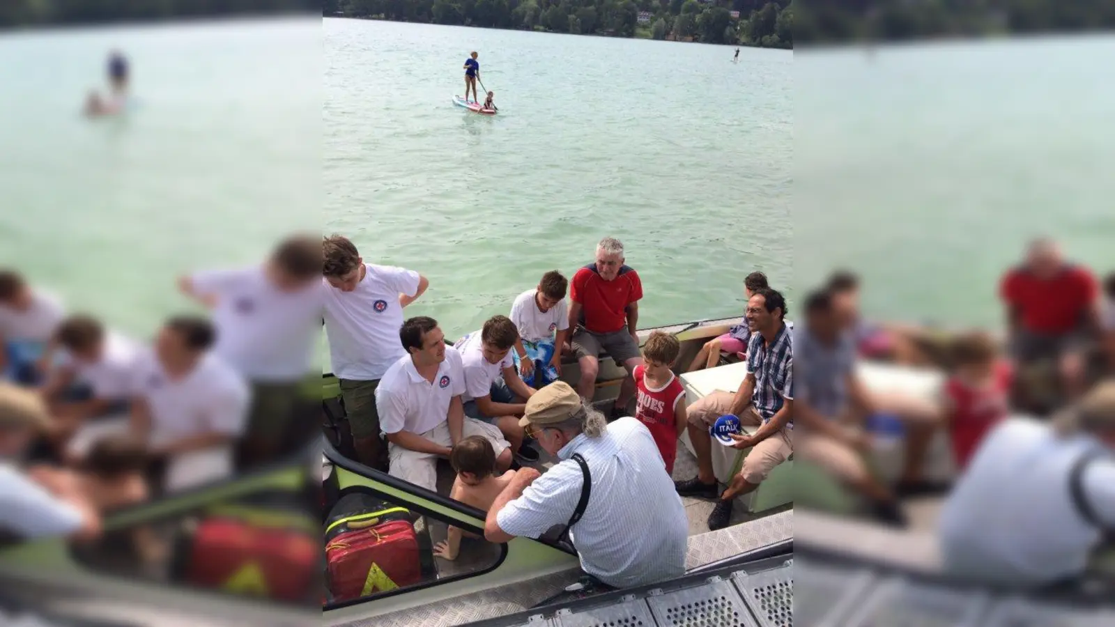Für die kleinen Gäste war die Erkundung des Motorrettungsbootes ein Highlight. Zuvor wurde ihnen der richtige Umgang mit Rettungsringen gezeigt und wie man sich in einer Notsituation verhält. (Foto: Wasserwacht Pilsensee)
