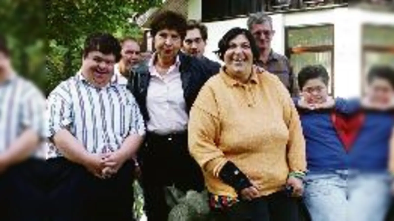 »Das geht uns alle an!«: Brigitte Scholle (3.v.l.) will gegen die Kürzungen beim HPCA mobil machen.  (Foto: gf)