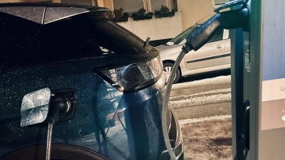 Mit 4,1 Kilowatt installierter Ladeleistung pro zugelassenem E-Pkw ist das EU-Ziel in Deutschland sogar übererfüllt.  (F.: bb)