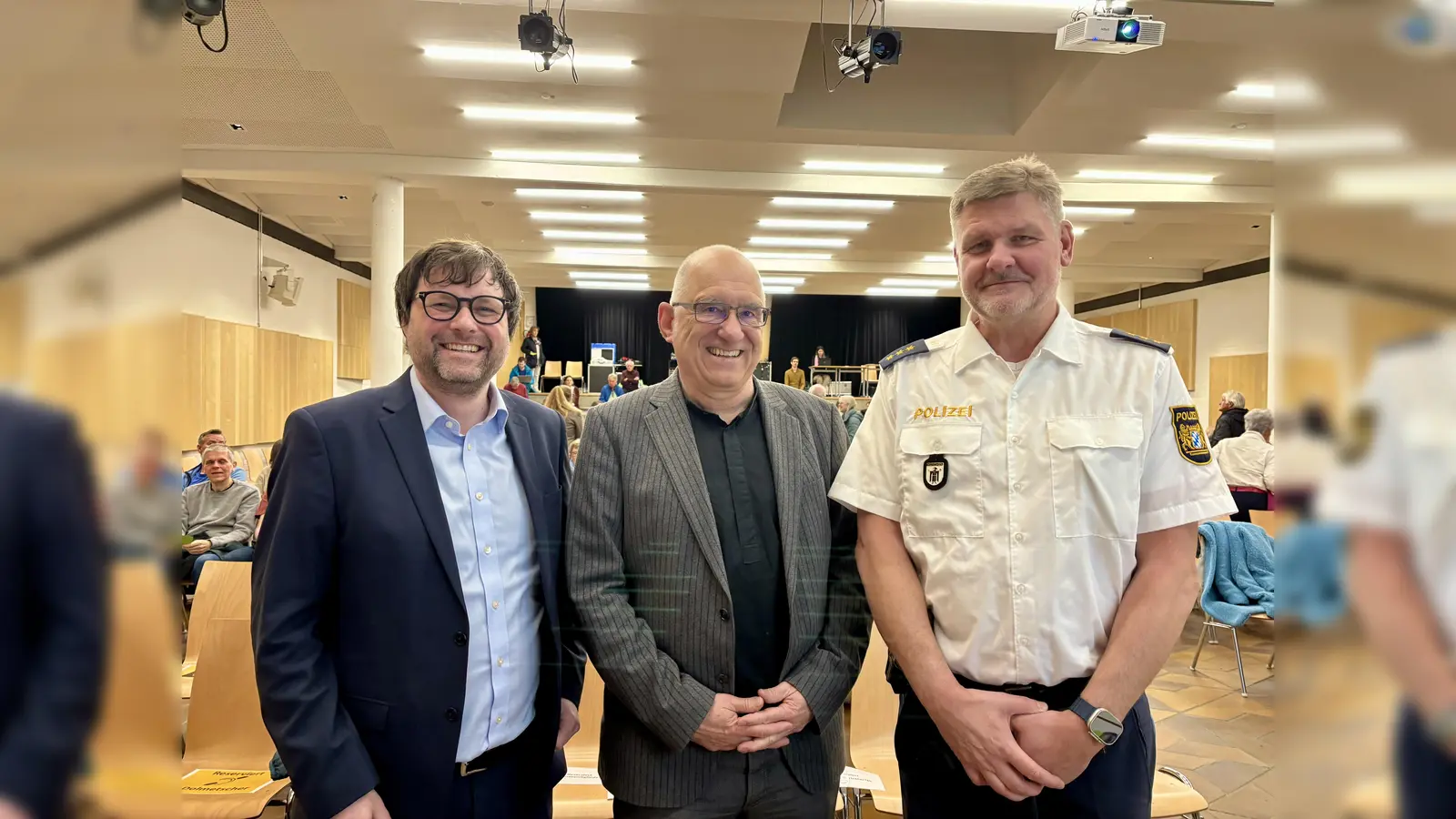 Versammlungsleiter Sebastian Weißenburger, BA-Vorsitzender Frieder Vogelsgesang und PI-Leiter Thomas Rehag (v.l.)  (Foto: Ulrike Seiffert)