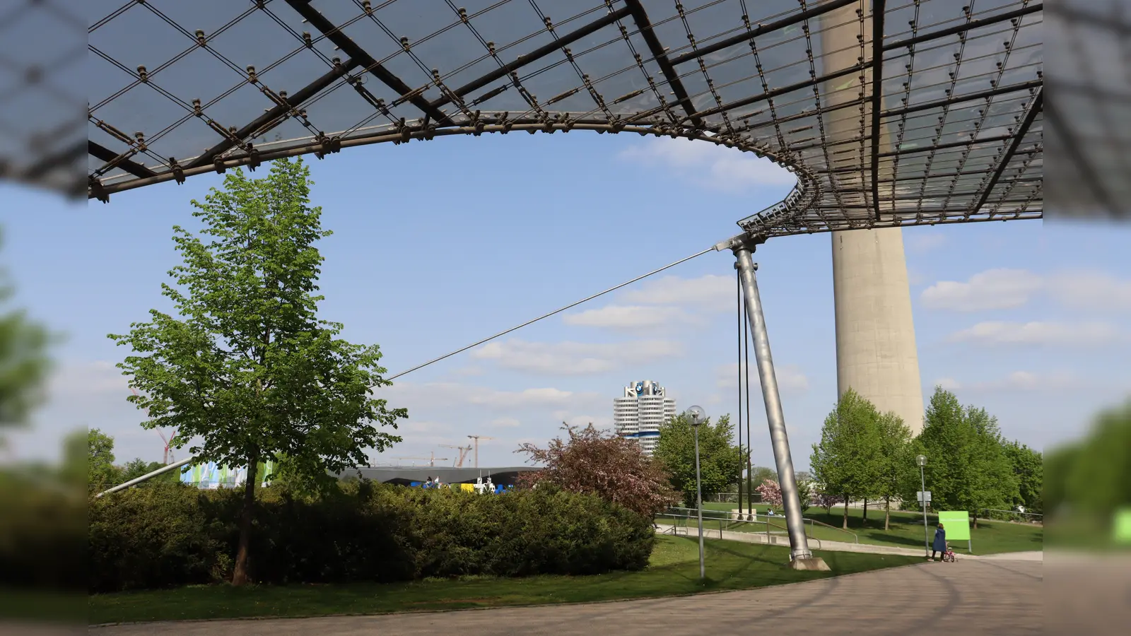 Durch den Olympiapark führt eine der geführten Radtouren der Stadt in diesem Jahr. Dabei erfährt man viel Wissenswertes über seine Geschichte.<br> (Foto: mha)