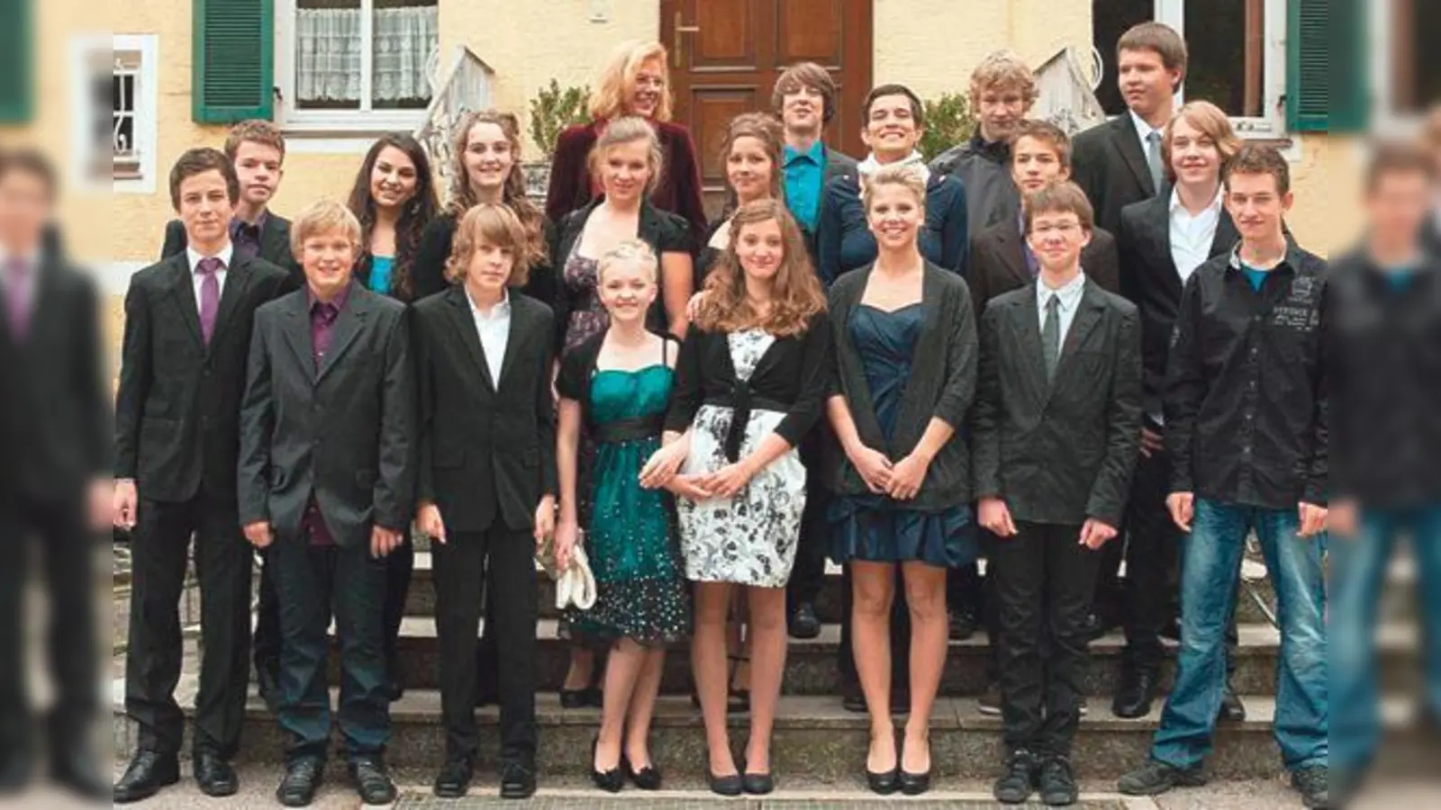 18 Schüler der Montessori-Schule haben im Oktober ihre Facharbeiten präsentiert.  (Foto: Schule)