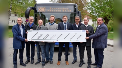 Der X80 rückt seine Fahrgäste näher an die U3 und die S1. (Foto: SWM-MVG)