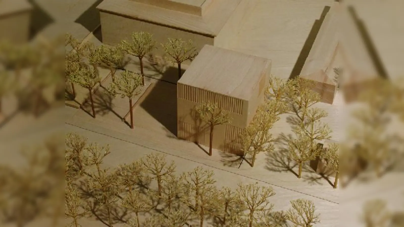 Wie das Modell soll das NS-Dokumentationszentrum Brienner-/Ecke Arcisstraße aussehen: 1. Preis für Georg Scheel Wetzel Architekten und Weidinger Landschaftsarchitekten.  (F.: Baureferat)