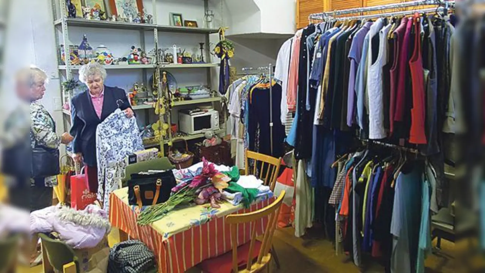 Am Donnerstag, 30. August, ist von 13 bis 17 Uhr Sommerschlussverkauf in der »Pius Stube«.	 (Foto: oh)