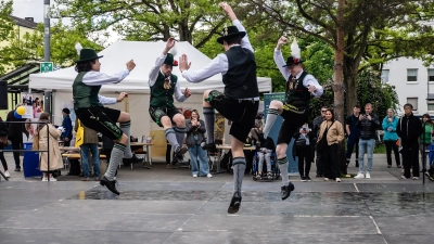 Auch ein zünftiger Schuhplattler gehört dazu: Bei der Freiwilligenmesse gibt es ein buntes Rahmenprogramm mit Auftritten verschiedener Vereine.  (Foto: Stadtteilkultur 2411)