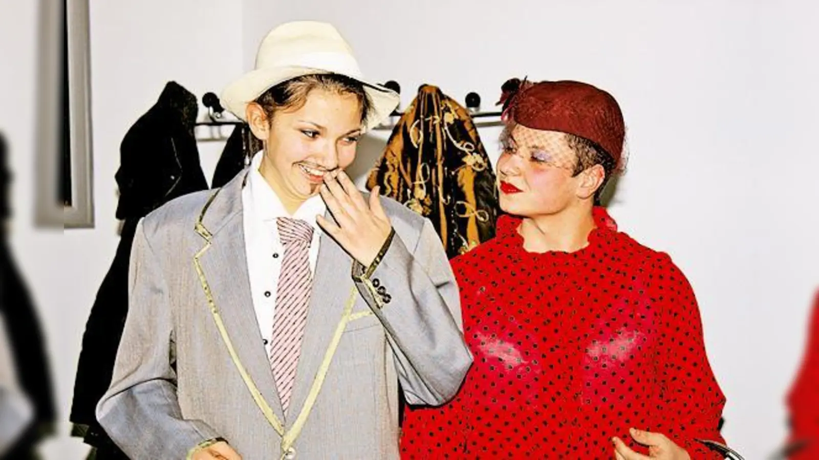 »Tanz und Theater verbindet«. Unter diesem Motto hat s Moosacher Brettl den Kulturnachmittag auf die Beine gestellt.  (Foto: VA)