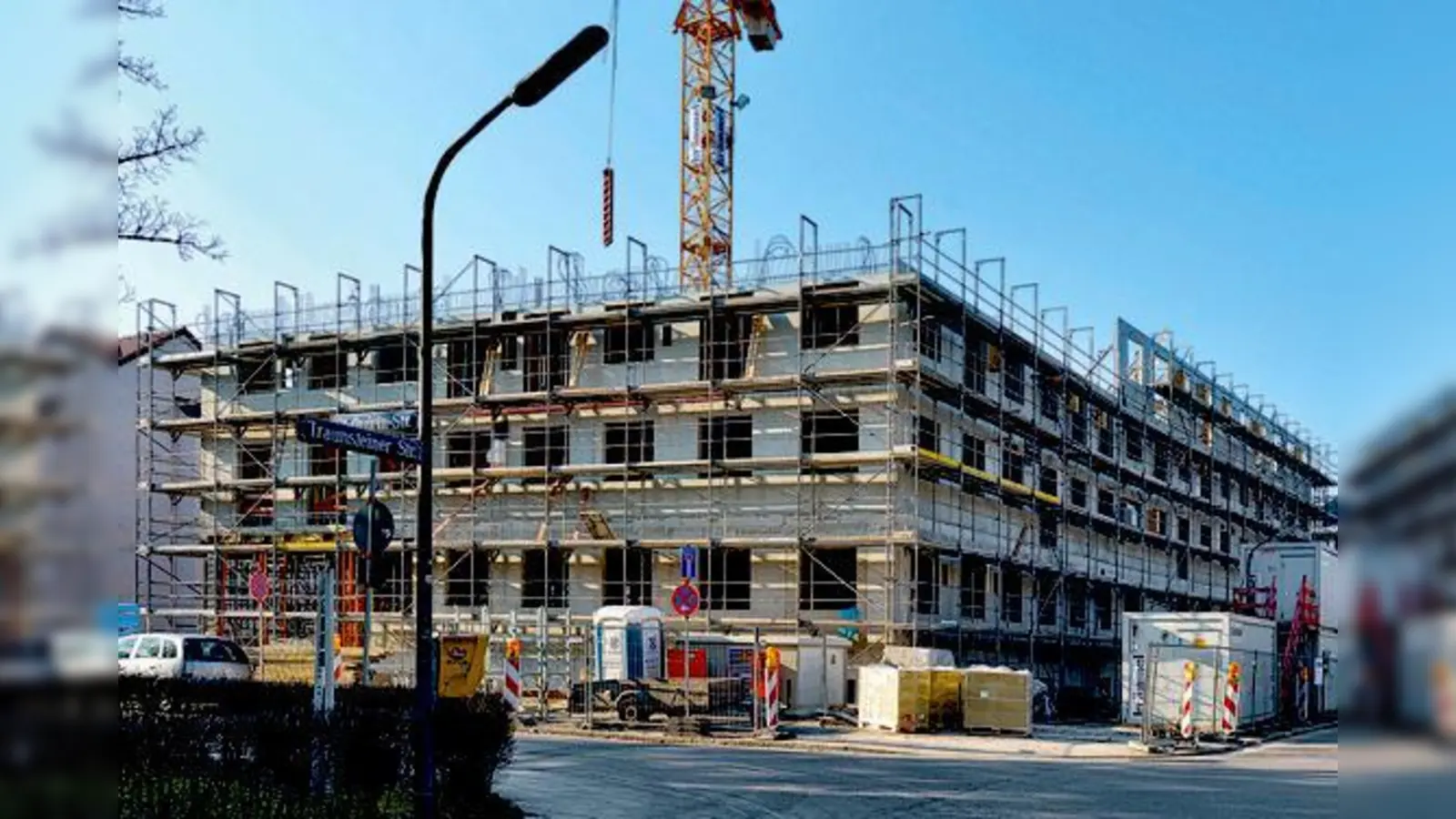 Das Münchner Förderzentren Giesing freut sich über den Erweiterungsbau und feierte Richtfest in der St.-Quirin-Straße 19.	 (Foto: privat)
