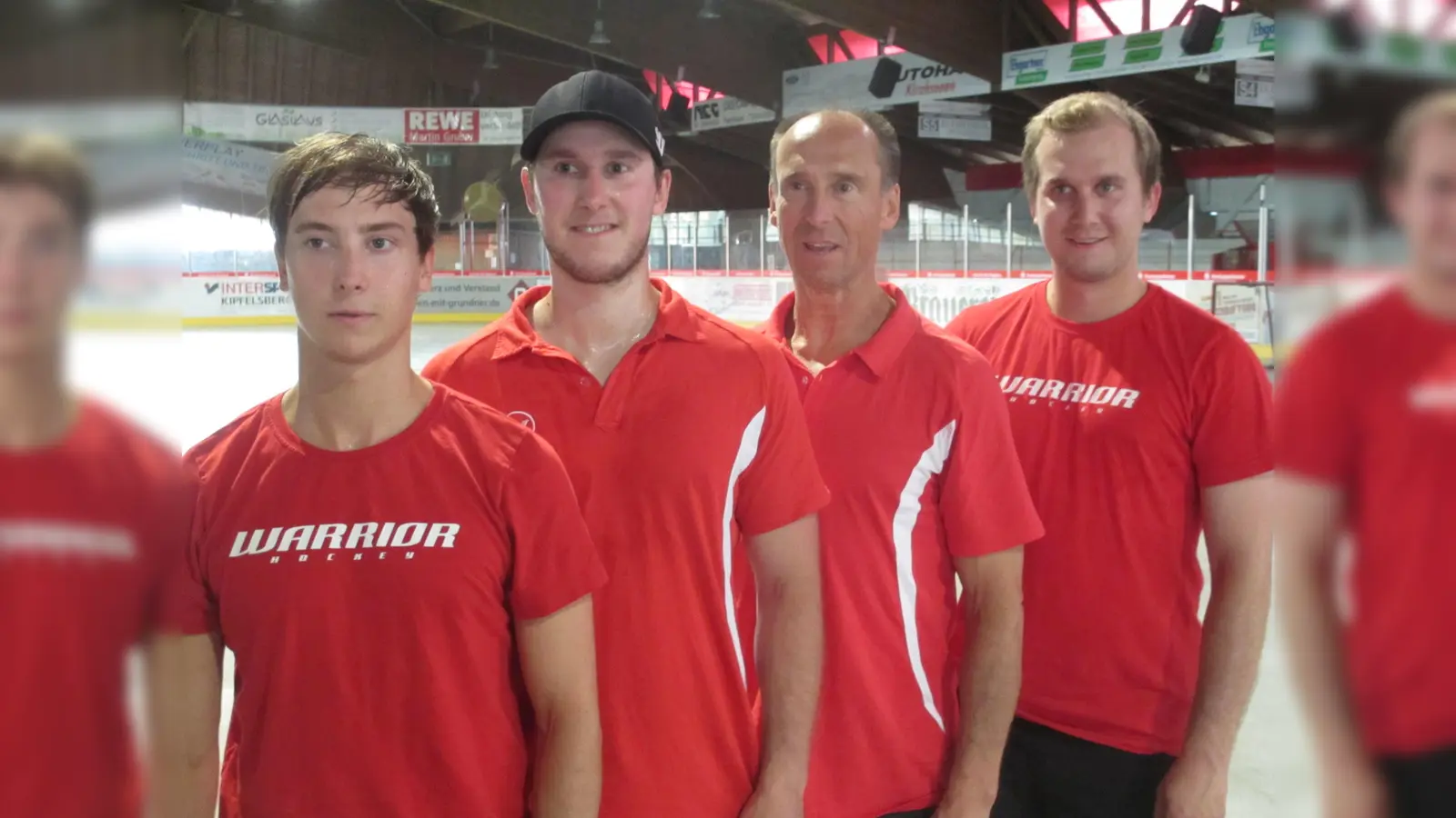 Alle vier Quinlans auf einem Bild vereint: (von links) Nicolai, Philipp, Jimmy und Dominik Quinlan. (Foto: Heike Woschee)