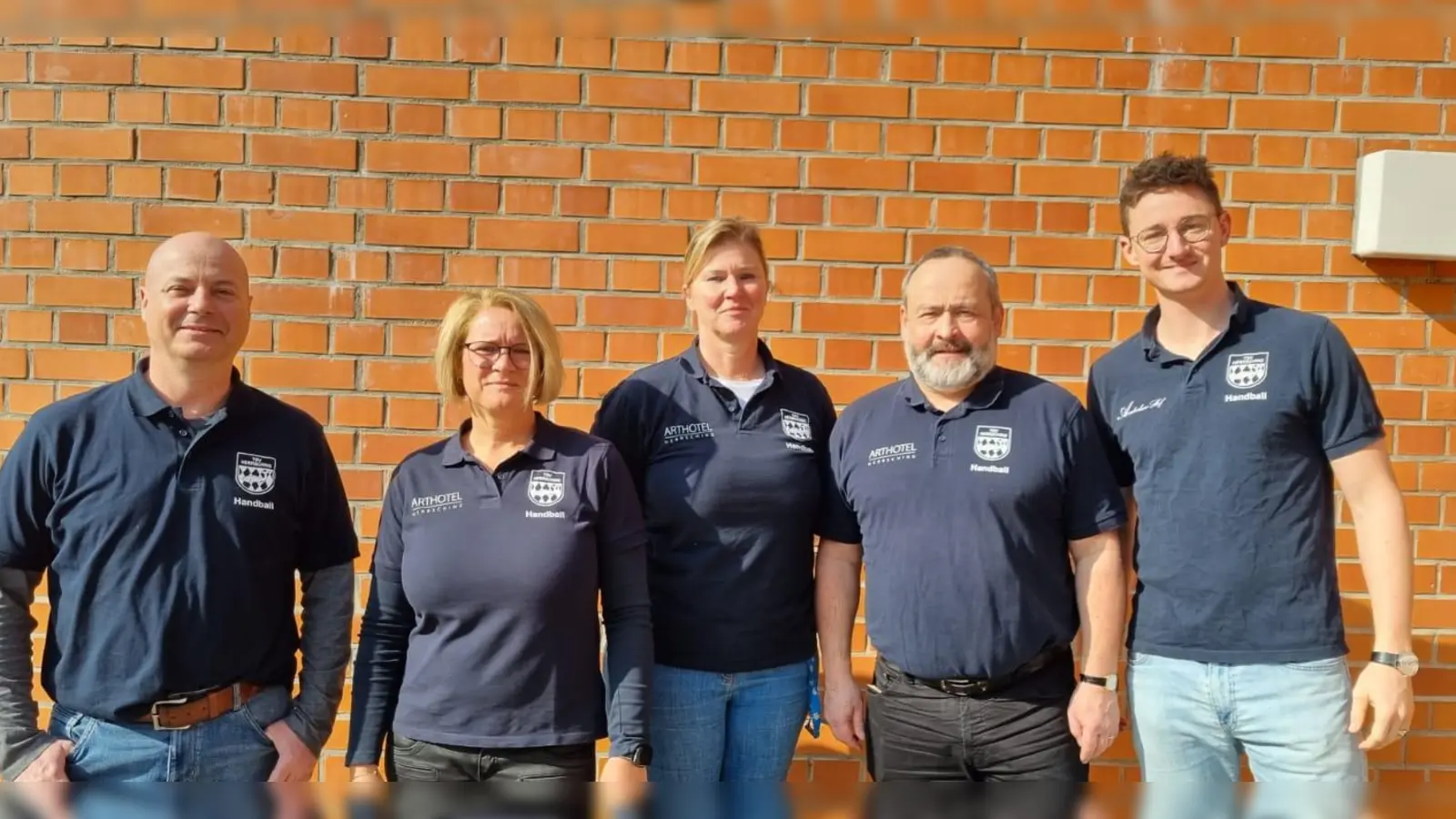 Neu gewählte Vereinsspitze: v.l. 1. Vorstand Heiko Schühle, Schriftführerin Bärbel Riesler, 2. Vorstand Simone Schöttner, Kassenwart Fritz Engelhard und Kassenprüfer Viktor Vielhaber. (Foto: Förderverein)