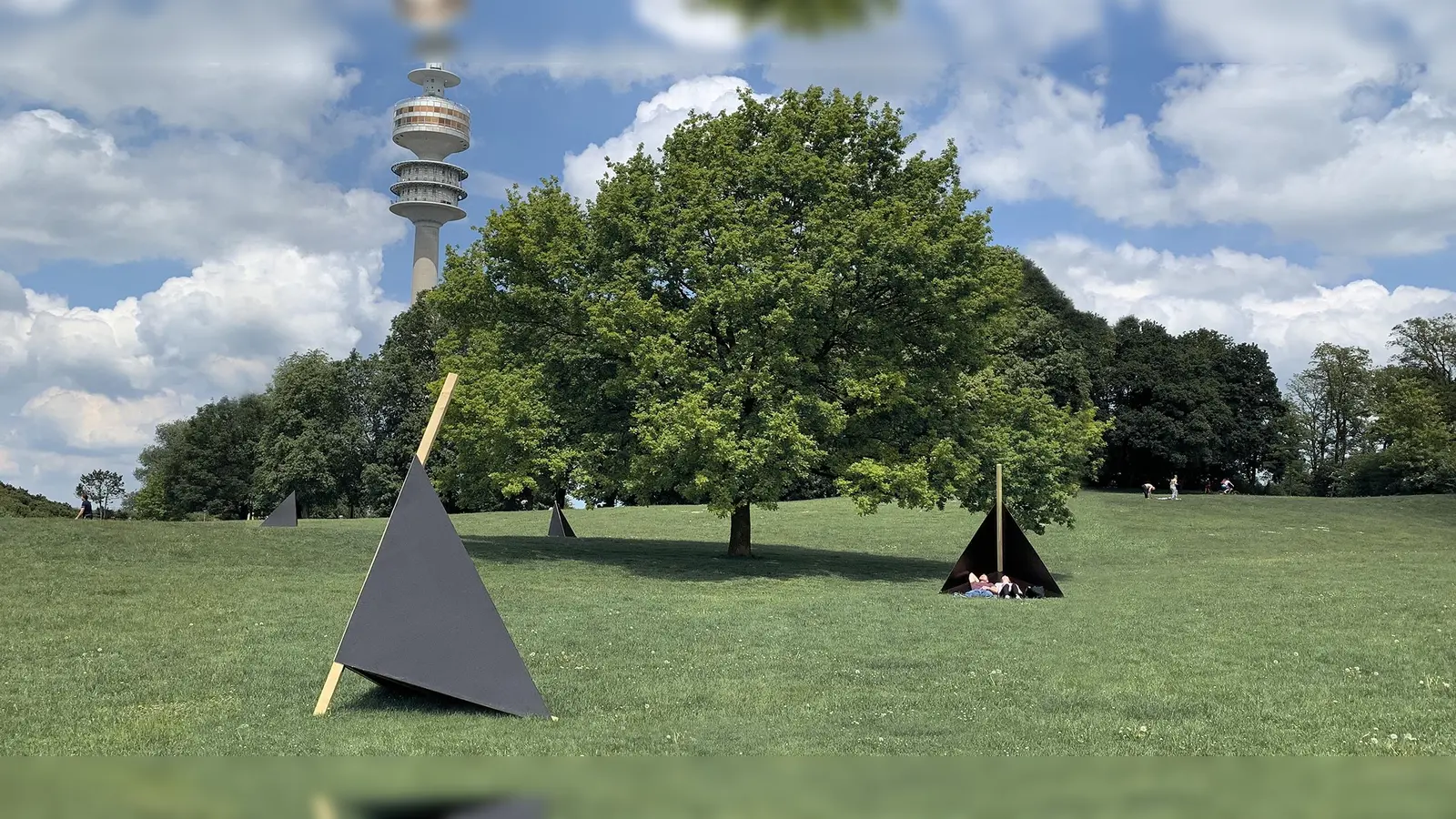 Eins sein mit der Natur: im Olympiapark auf eine sehr interessante Weise möglich. (Foto: privat)