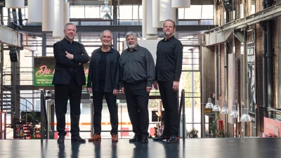 Die Neuen Vocalsolisten begleiten den Abend. (Foto: Martin Sigmund)