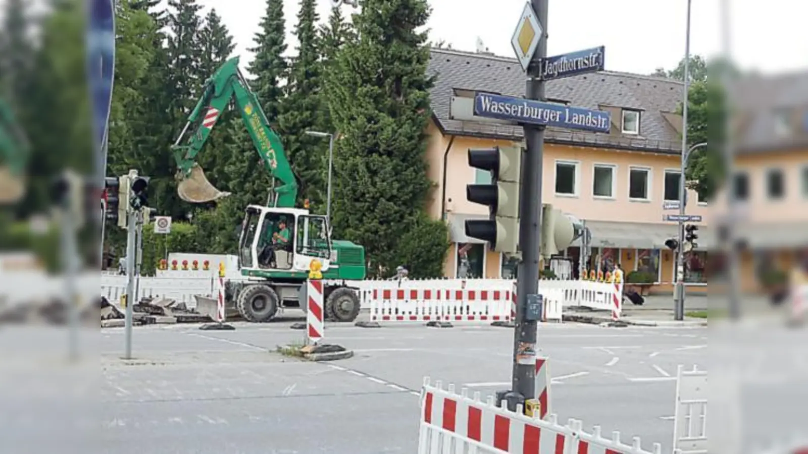 Die Straßensanierung beeinträchtigt die Geschäfte an der WabuLa.  (Foto: pb)