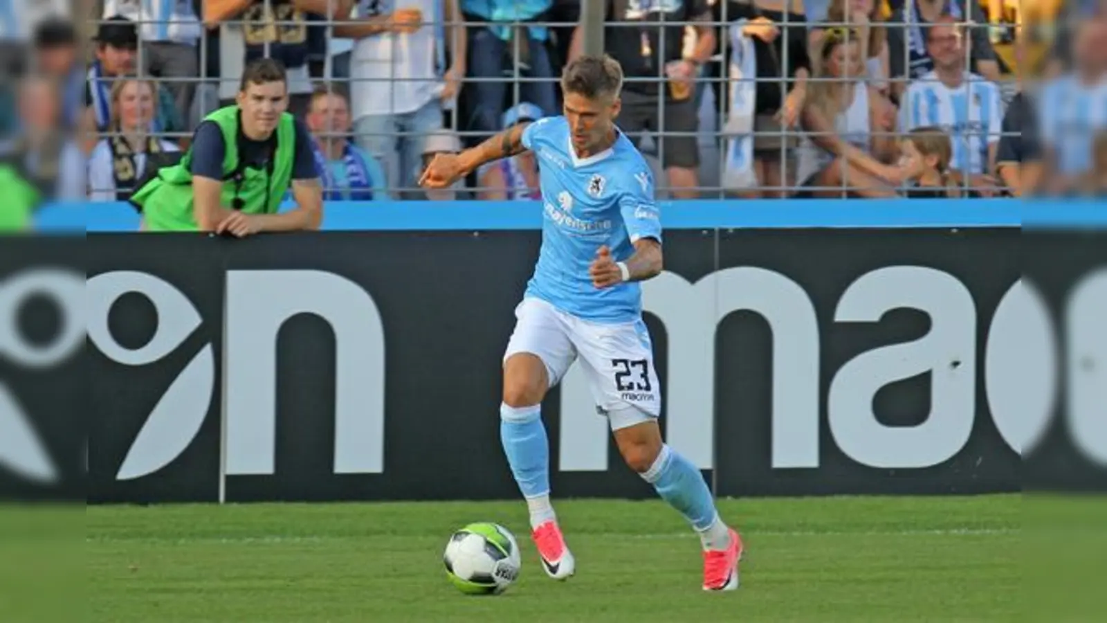 Führungstreffer: Nicholas Helmbrecht.  (Foto: Anne Wild)