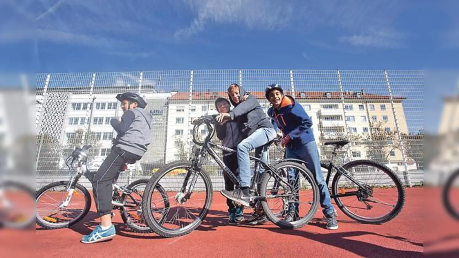 Man kann ja vieles behaupten, aber dass Radfahren uncool wäre, stimmt nun ganz sicher nicht. Gilt auch für die Radlrallye.	 (Foto: Radlhauptstadt München/ZosiaGasik)