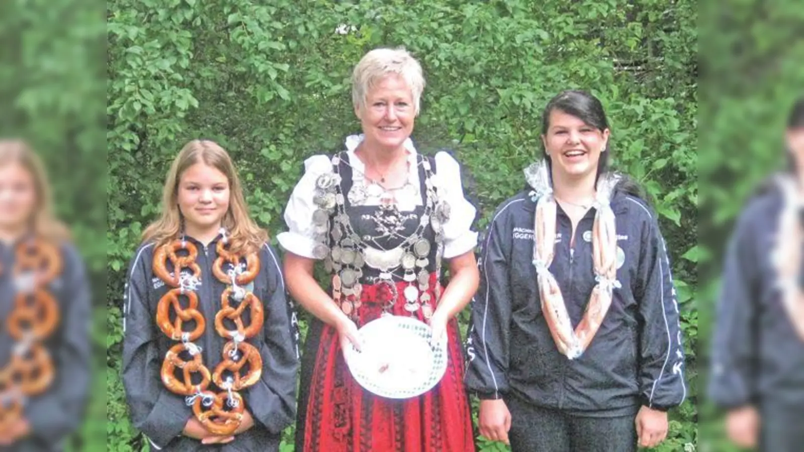 Hildegard Wagner, Christine Hagl und Julia Böck schossen sich an die Vereinsspitze.  (Foto: VA)