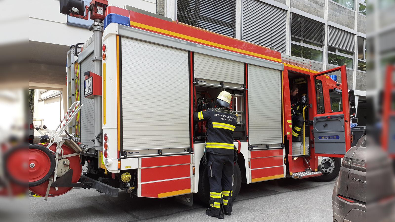Geb-ndelte-Kr-fte-TUM-und-Feuerwehr-kooperieren-in-Sachen-Brandschutz