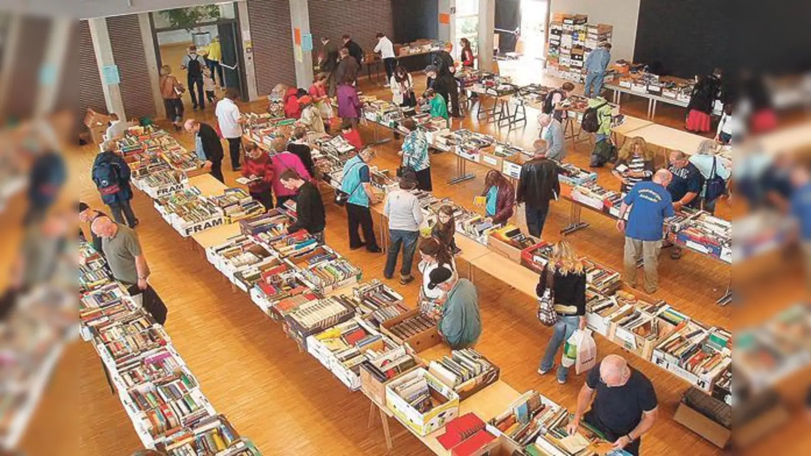 Der beliebte Bücherflohmarkt findet im Rahmen des Junimarktes in der Gemeinde Neubiberg statt. 	 (Foto: VA)