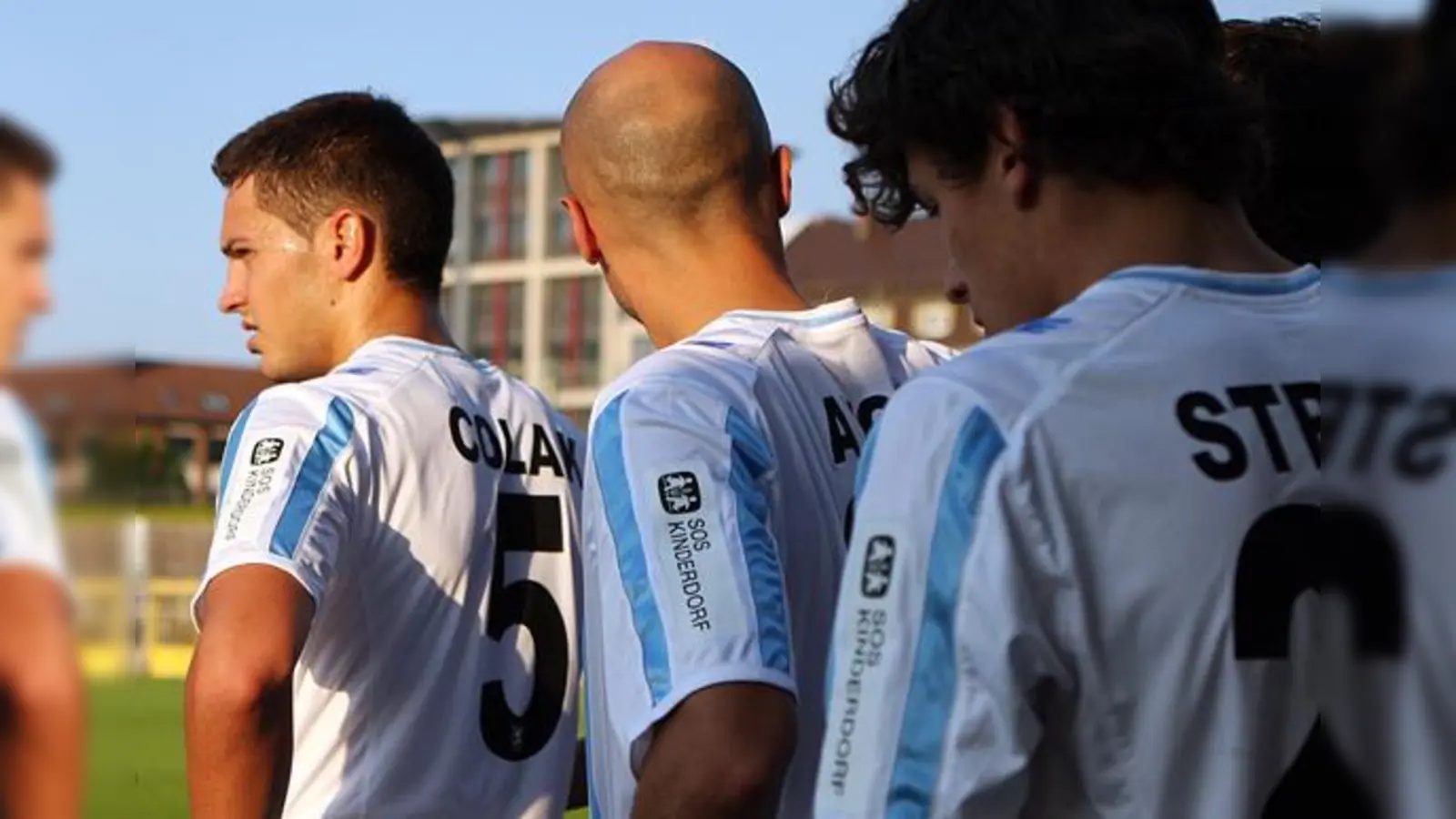 Die kleinen Löwen unterstützen das SOS Kinderdorf.  (Foto: A. Wild)