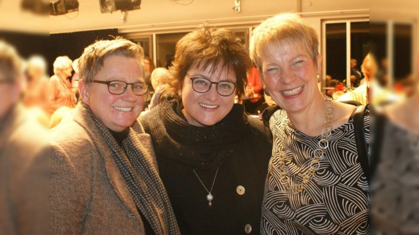 Renate Konrad (Mitte). (Foto: Eisinger)