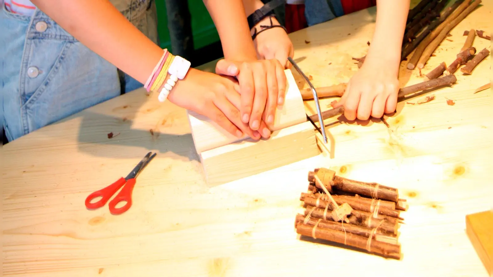 Die Mitmachausstellung „Holz” wurde bis zum 19. Juli 2022 verlängert. (Foto: Kindermuseum München)