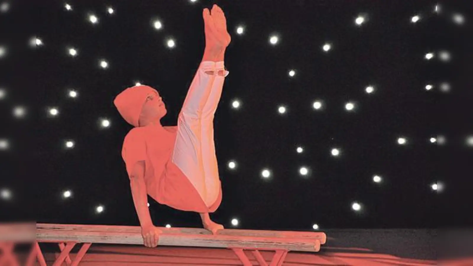 Timo Baumgartner bei der Nikolausshow des TSV Unterföhring. 	 (Foto: privat)