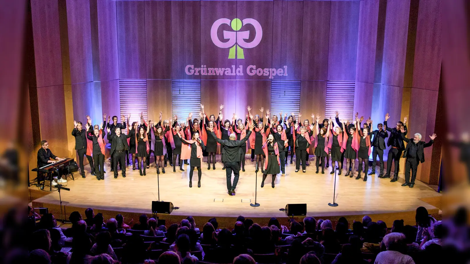 Der Gospelchor durfte bei dem gemeinsamen Konzert natürlich nicht fehlen. (Foto: Fotostudio Kornelia Banasik)