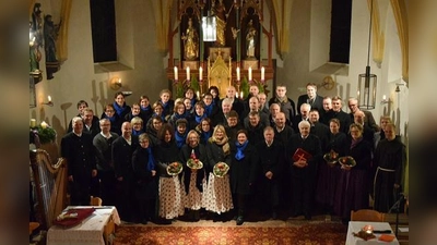 Der Kirchenchor Berganger gibt am Sonntag ein Benefizkonzert für die Kinderkrebshilfe.  (Foto: Stefan Riedl)