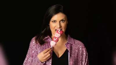 Angela Ascher präsentiert ihr erstes eigenes Bühnenprogramm. (Foto: Luebke)