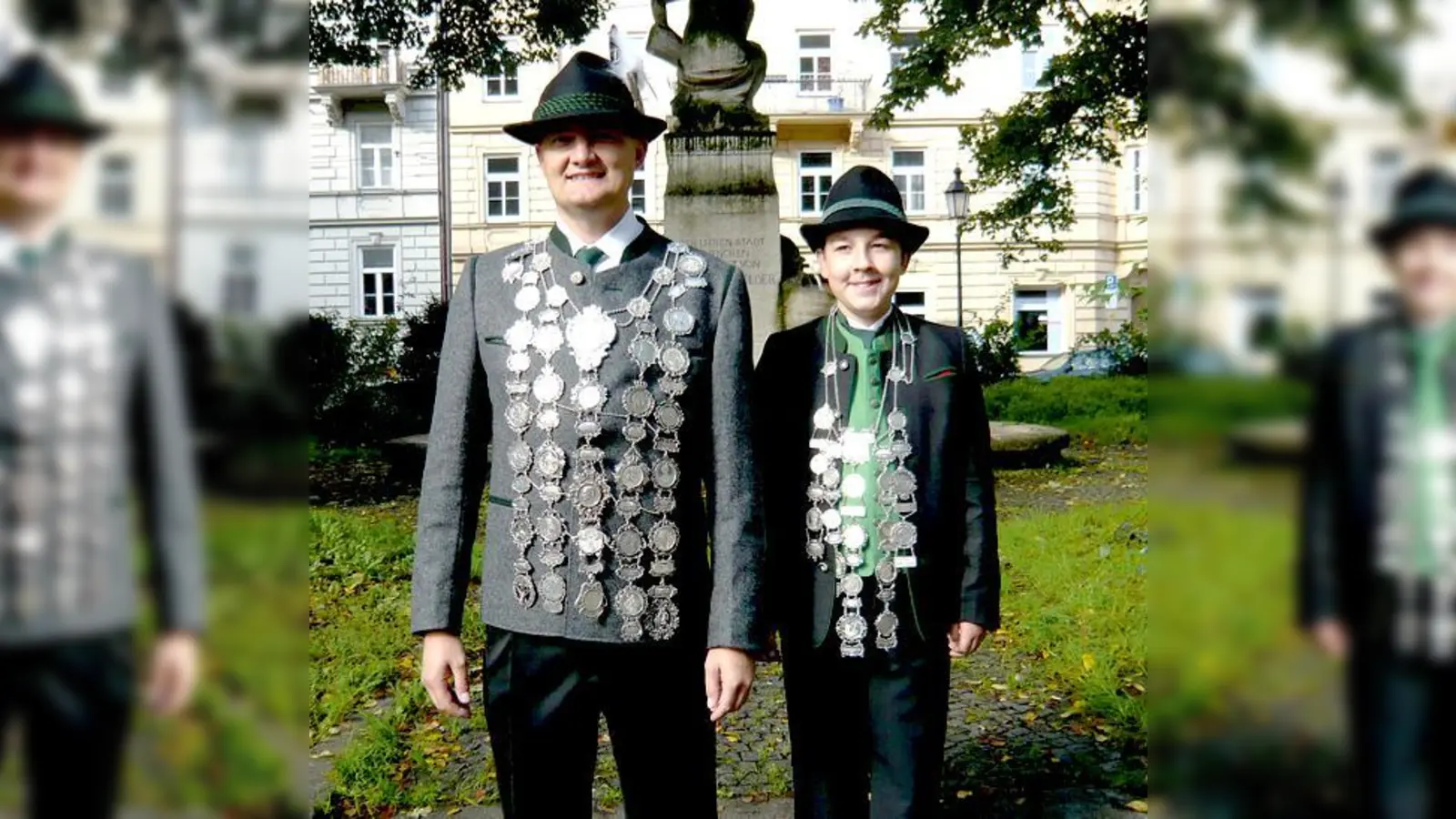 Christian Neumair, der neue Schützenkönig mit dem Jugendkönig Andreas Stock.	 (Foto: Verein)