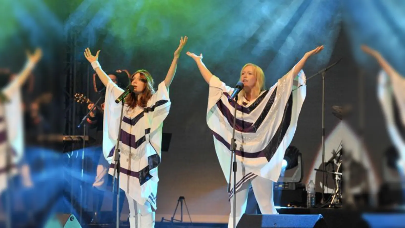 Ticket kaufen und Federboa aus dem Schrank holen, ABBA kommt nach Hohenbrunn. 	 (Foto: Ritschie Frey)