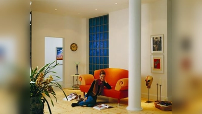 Ob glatt oder strukturiert - mit Haftputz renovierte Wände schaffen in jedem Raum eine persönliche Wohlfühlatmosphäre. (Foto: Knauf/rbr)