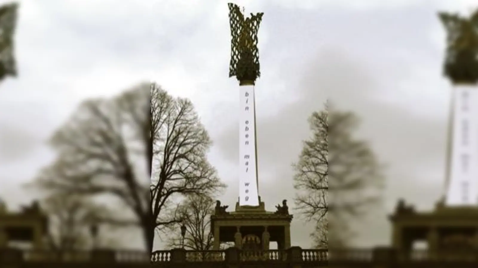 Mit der Verhüllung des Friedensengels möchte der Künstler einen unmittelbaren Bezug zur Sicherheitskonferenz herstellen.  (Foto: Wolfram P. Kastner)